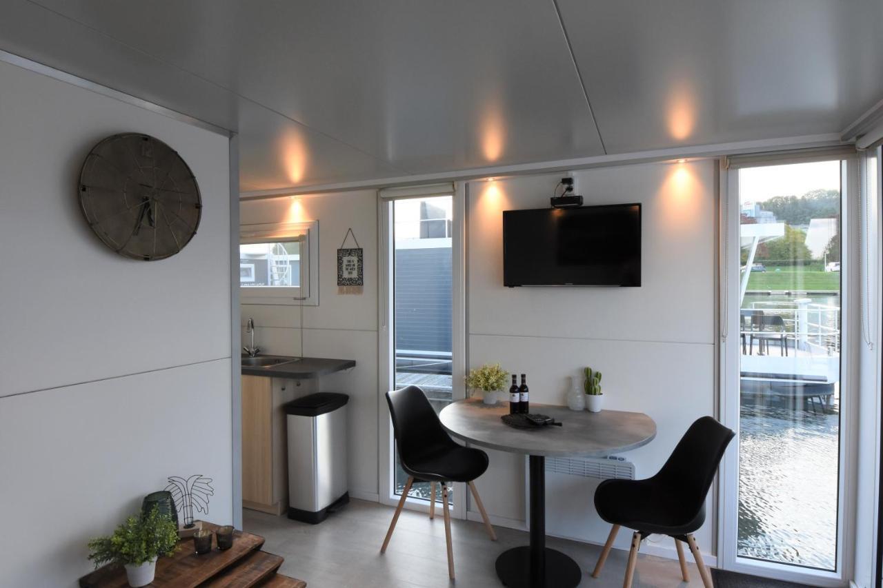 Tiny Floating House Ibiza Vila Maastricht Exterior foto